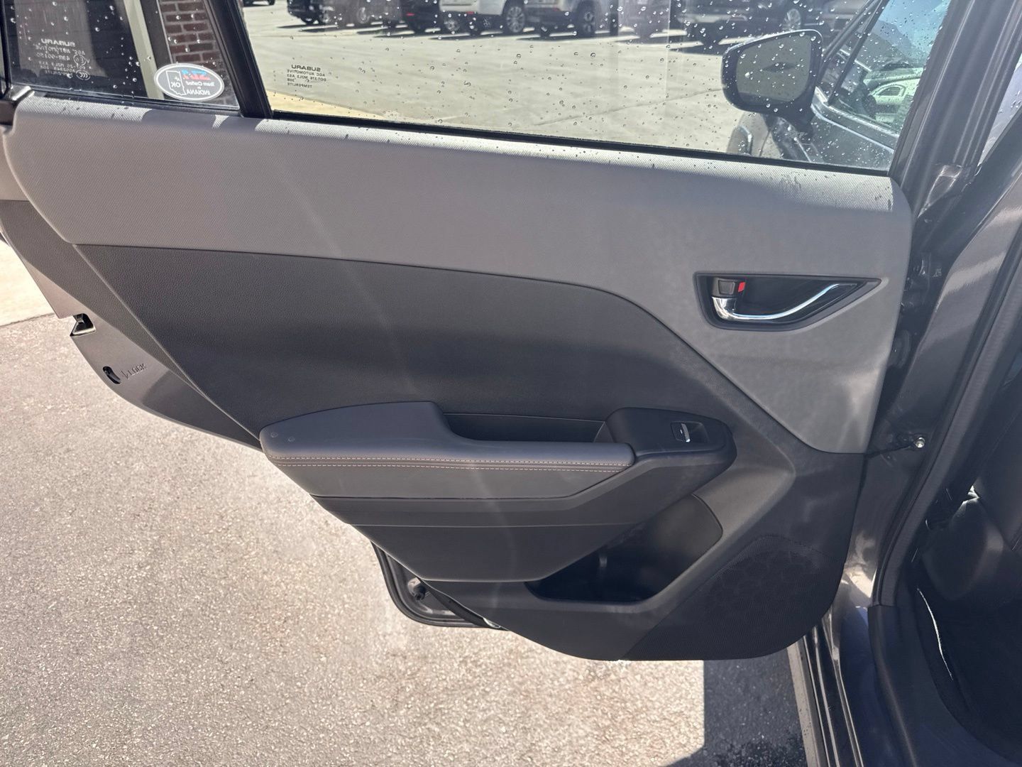 Used 2024 Subaru Crosstrek 2.5i Limited w/ Crosstrek Mirror Package AWD/4WD image 16