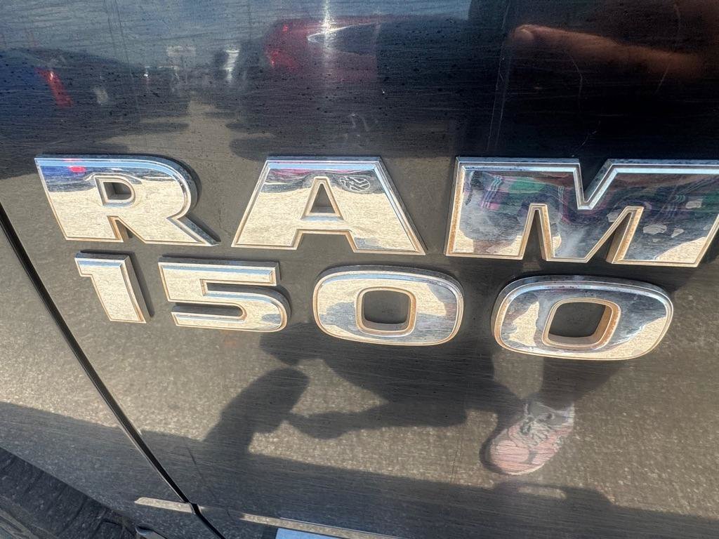 Used 2017 RAM 1500 Classic SLT RWD image 23