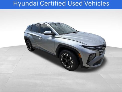Certified 2026 Hyundai Tucson SE FWD image 2
