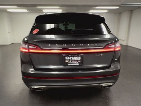 Used 2020 Lincoln Nautilus Reserve w/ Equipment Group 201A image 7