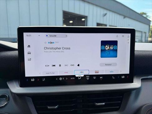 Used 2026 Ford Explorer ST-Line w/ ST-Line Street Pack AWD/4WD image 30