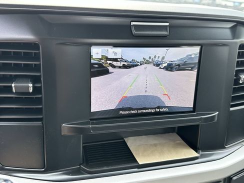 New 2026 Ford F250 XL w/ XL Driver Assist Package RWD image 21