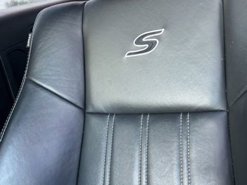 Used 2021 Chrysler 300 S image 4