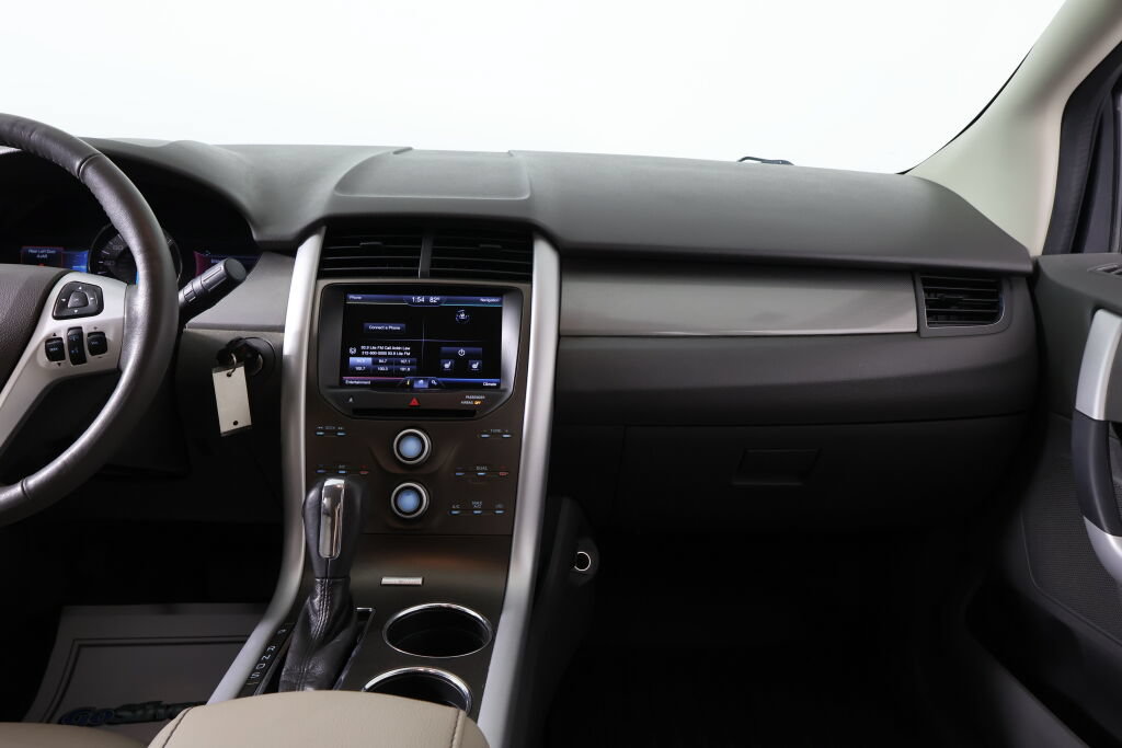 Used 2014 Ford Edge SEL w/ Equipment Group 205A AWD/4WD image 30