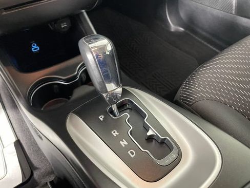 Used 2018 Dodge Journey SE w/ Connectivity Group FWD image 10