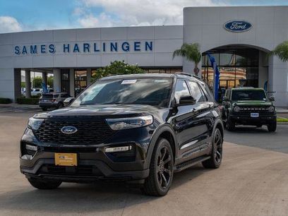 Certified 2023 Ford Explorer ST-Line w/ Class IV Trailer Tow Package