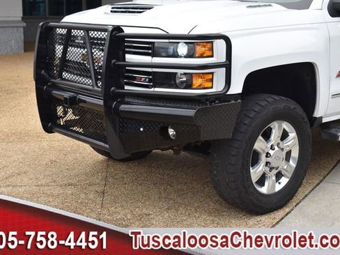 Used 2017 Chevrolet Silverado 2500 LTZ w/ Duramax Plus Package image 7