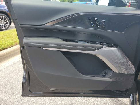 New 2026 Cadillac Lyriq V image 15