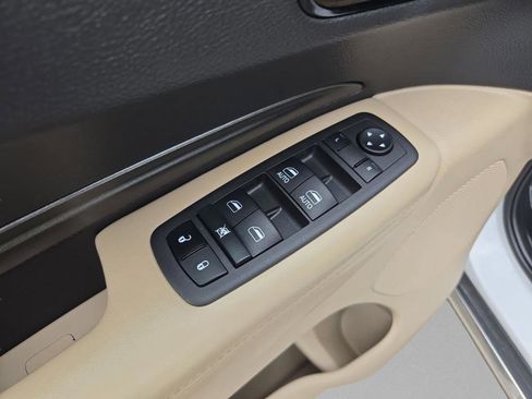Certified 2022 Dodge Durango SXT RWD image 29