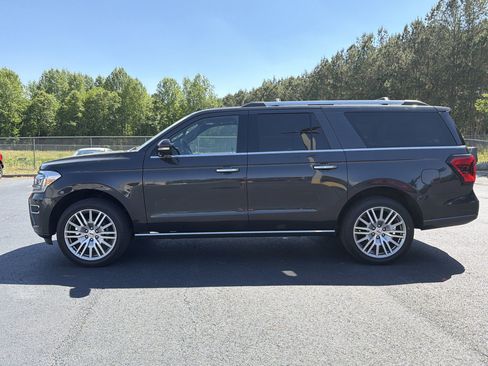 Used 2024 Ford Expedition Max Limited AWD/4WD image 19