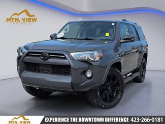 Used 2024 Toyota 4Runner SR5 Premium w/ Moonroof Package AWD/4WD video 1