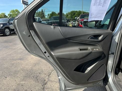 Used 2023 Chevrolet Equinox LT AWD/4WD image 21