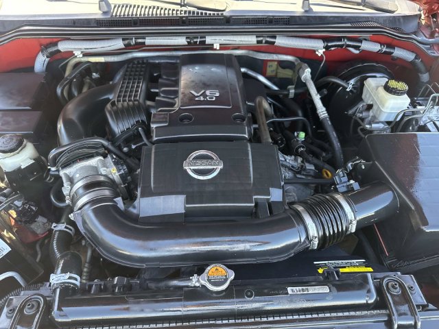 Used 2012 Nissan Frontier SV w/ Sport Appearance Pkg RWD image 10