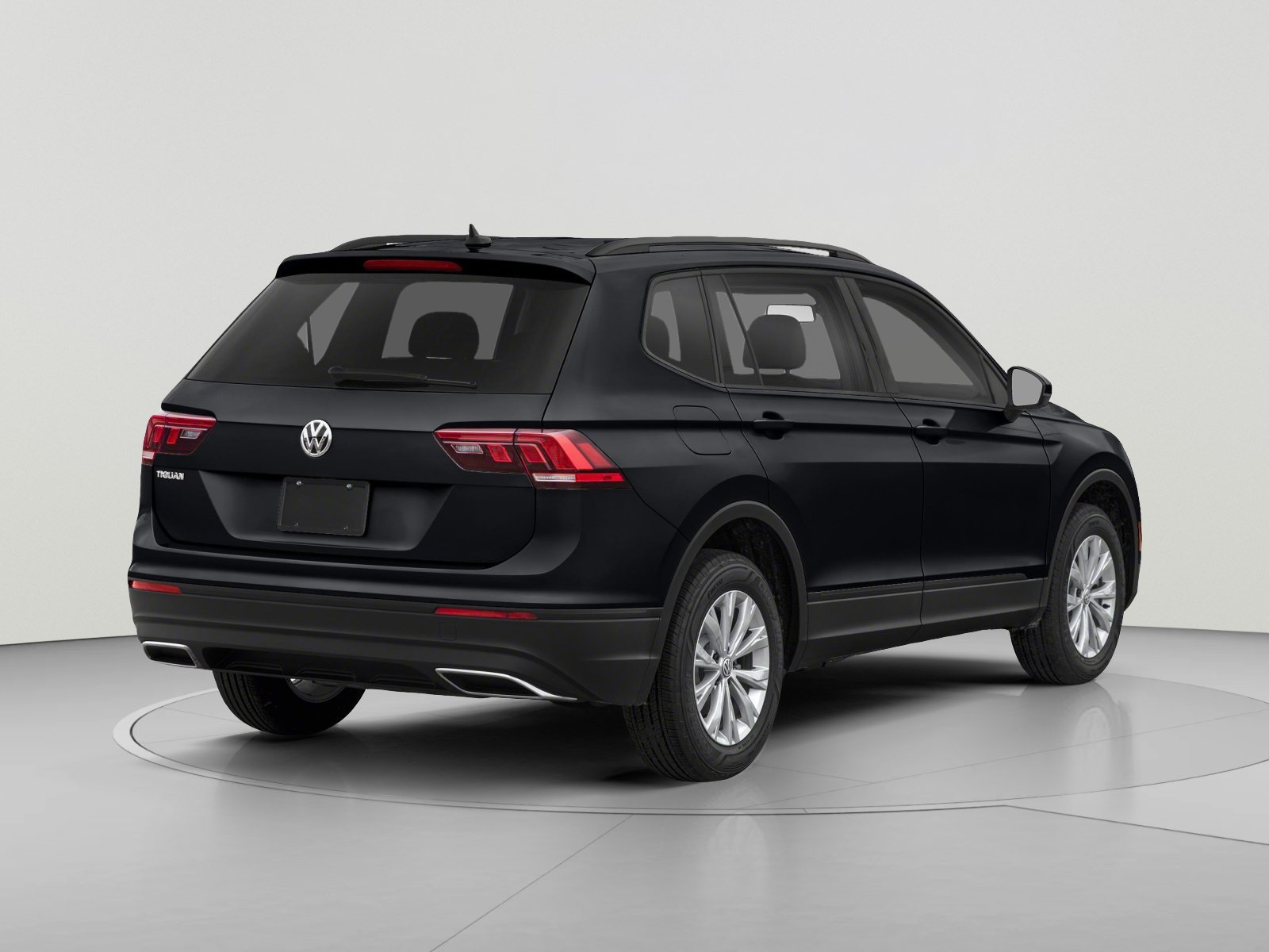 Used 2020 Volkswagen Tiguan S FWD image 2
