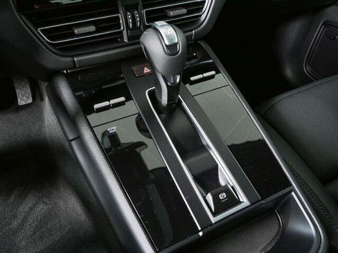 New 2026 Porsche Macan S AWD/4WD image 17