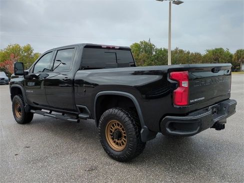 Used 2023 Chevrolet Silverado 2500 LTZ image 6