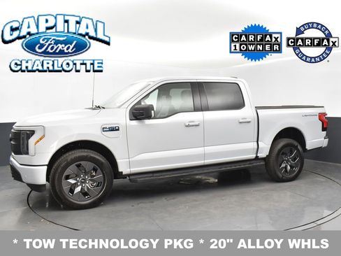 Used 2025 Ford F150 Lightning Flash image 4