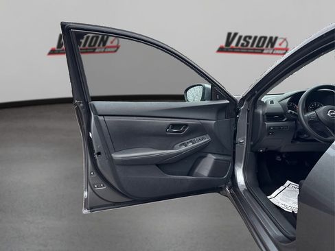 Certified 2025 Nissan Sentra S FWD image 22