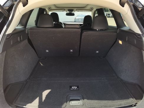 Used 2022 INFINITI QX50 Luxe FWD image 8
