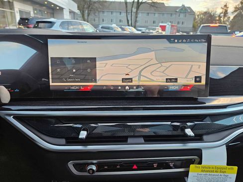 Used 2026 BMW X5 xDrive40i w/ Executive Package image 30