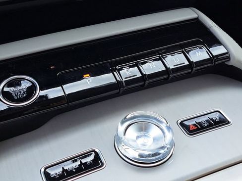 New 2026 Lincoln Navigator L Premier AWD/4WD image 41
