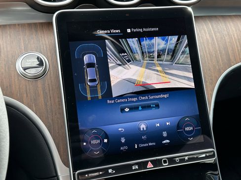 Certified 2025 Mercedes-Benz C 300 4MATIC Sedan image 22