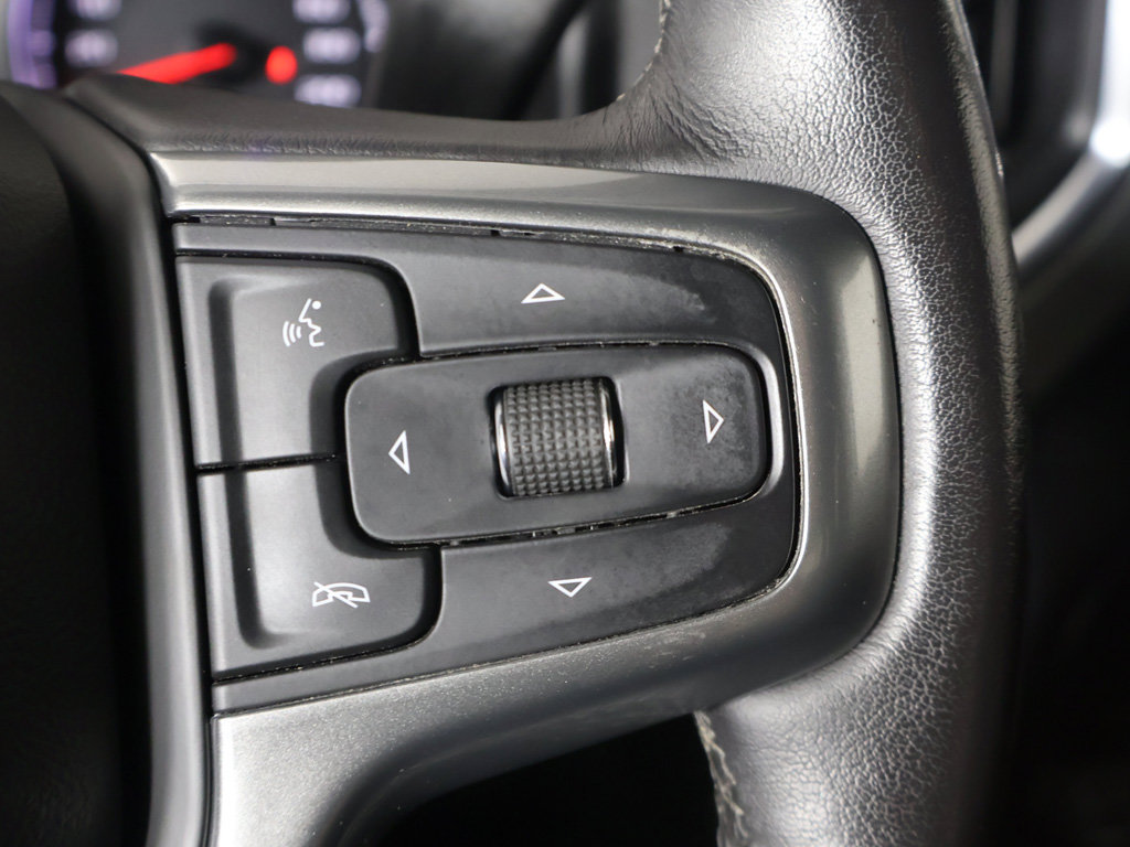 Used 2020 Chevrolet Silverado 1500 RST AWD/4WD image 40