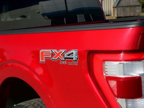 Used 2022 Ford F150 Lariat image 8