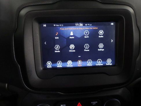 Used 2020 Jeep Renegade Latitude image 38