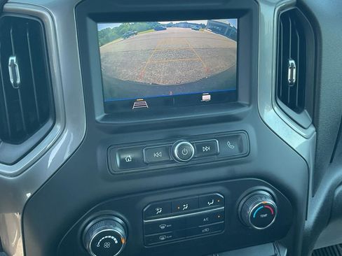 Used 2020 Chevrolet Silverado 1500 Custom Trail Boss w/ Custom Convenience Package AWD/4WD image 43