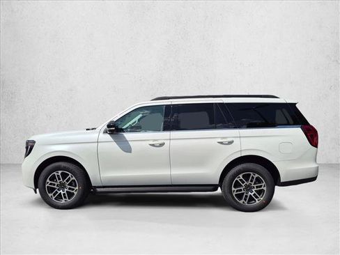 New 2026 Ford Expedition Active RWD image 5