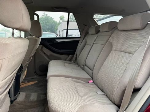 Used 2005 Toyota 4Runner SR5 AWD/4WD image 14