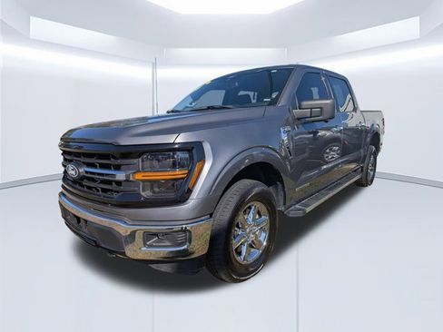 Used 2024 Ford F150 XLT w/ Mobile Office Package image 6
