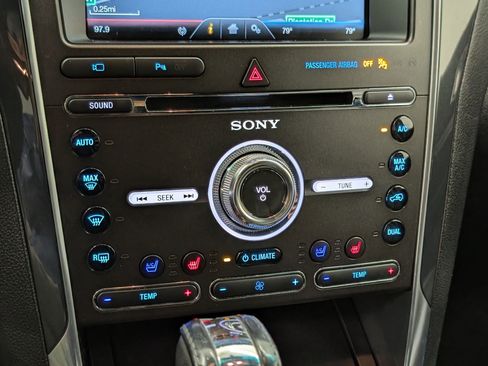 Used 2016 Ford Explorer Sport w/ Equipment Group 401A image 27