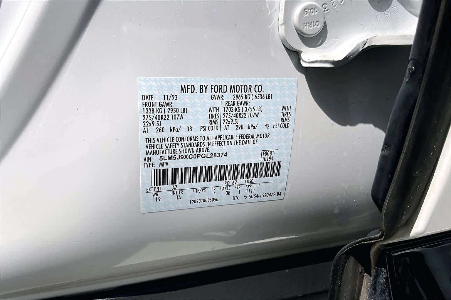 Used 2023 Lincoln Aviator Black Label AWD/4WD image 32