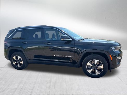 Used 2024 Jeep Grand Cherokee Limited 4xe AWD/4WD image 8