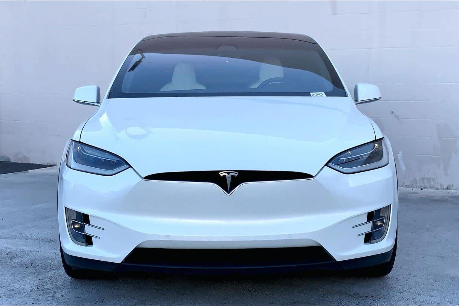 Used 2018 Tesla Model X 75D AWD/4WD image 5