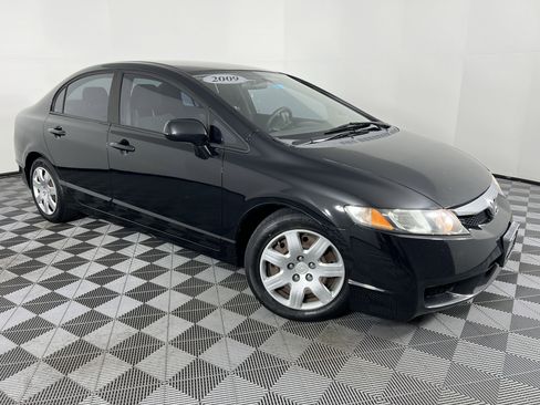 Used 2009 Honda Civic LX image 2