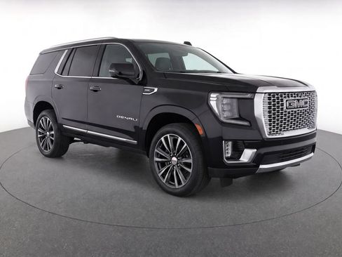 Used 2021 GMC Yukon Denali w/ Denali Premium Package AWD/4WD image 2