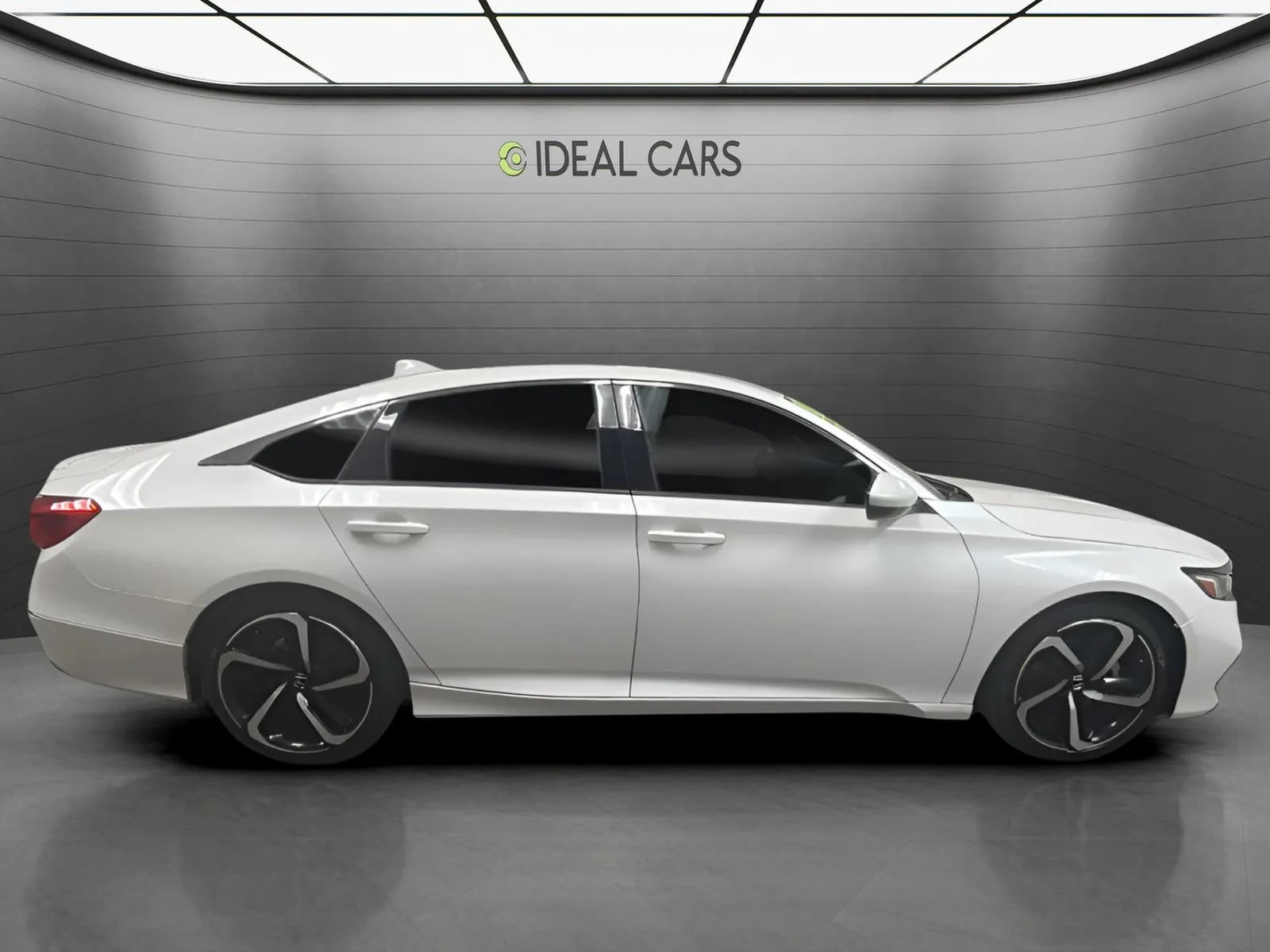Used 2018 Honda Accord Sport image 4