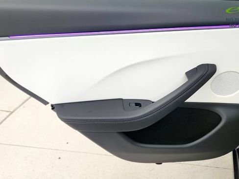 Used 2026 Tesla Model 3 RWD image 45