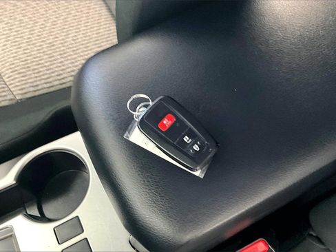 Used 2024 Toyota 4Runner SR5 image 10