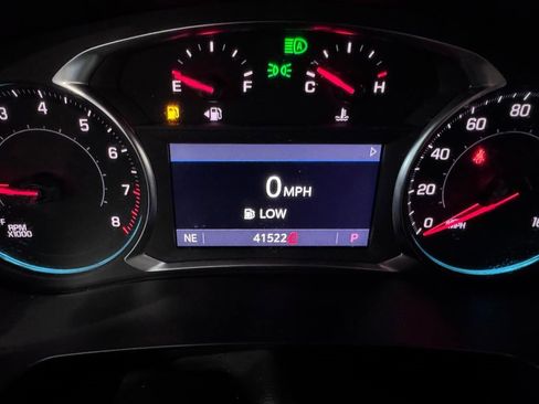 Certified 2022 Chevrolet Traverse LT image 16