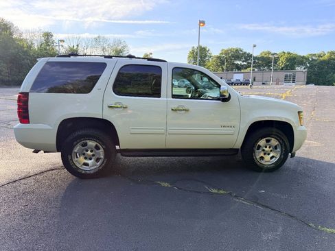 Used 2013 Chevrolet Tahoe LT AWD/4WD image 4