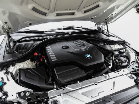 Used 2022 BMW 230i Coupe w/ M Sport Package RWD image 47