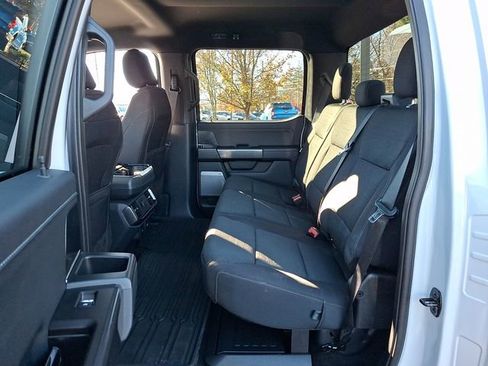 Certified 2022 Ford F150 XLT w/ Equipment Group 302A High image 11