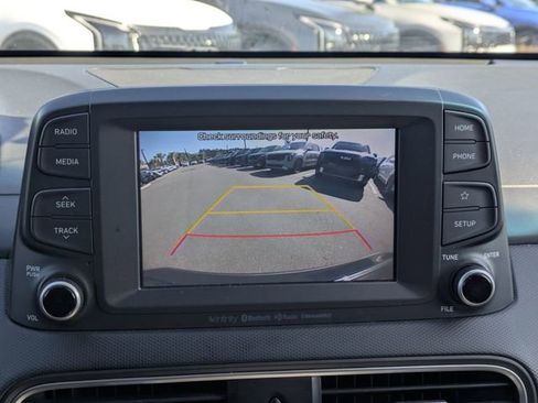 Used 2020 Hyundai Kona SEL Plus image 19