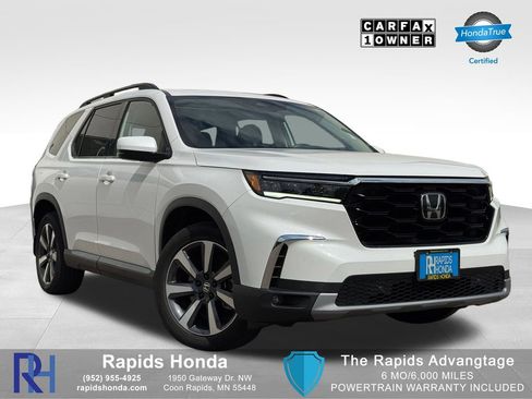 Certified 2023 Honda Pilot Touring image 1