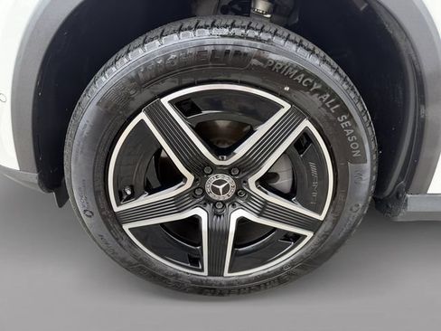 Certified 2026 Mercedes-Benz GLC 300 4MATIC image 8