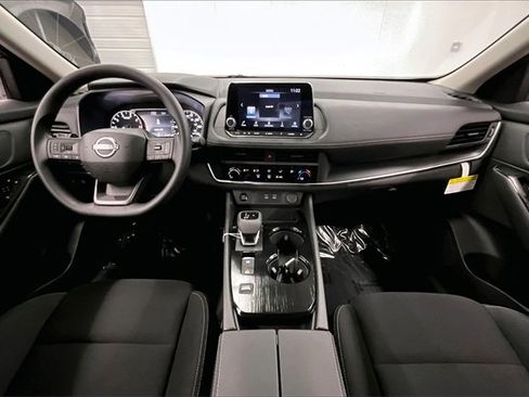 New 2026 Nissan Rogue S image 5